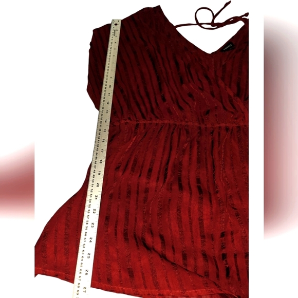 Torrid Womens Faux Wrap Top Plus 2 Maroon Elastic Waist Sheer Elegance Ethereal - Picture 7 of 8